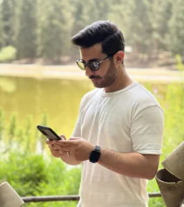 تصویر عــلــی قــربــانــی